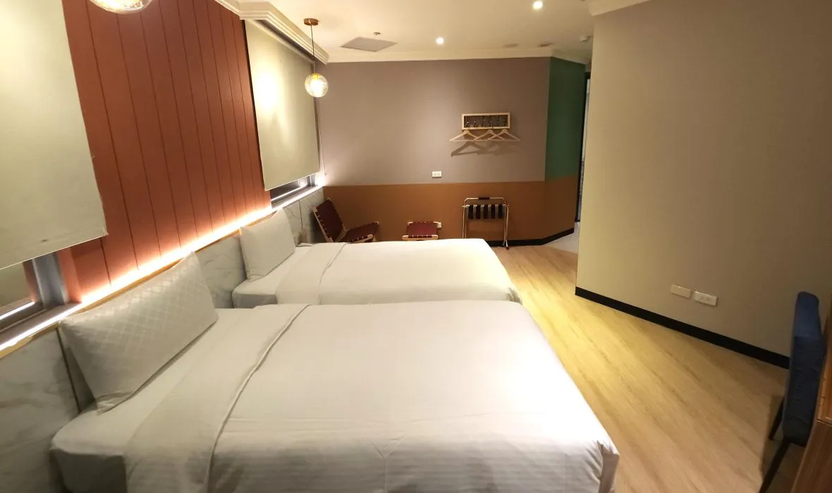 高級房